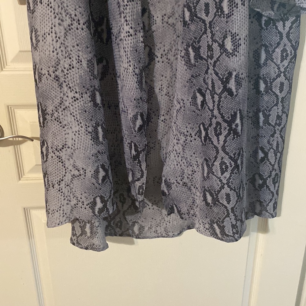 Cardigan - Picture 2 of 3